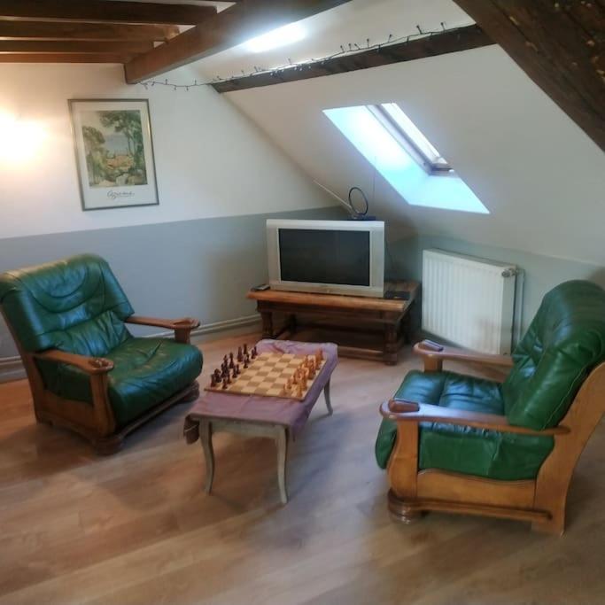 Appartement Entre Vigne Et Riviere à Ecuelles  Extérieur photo